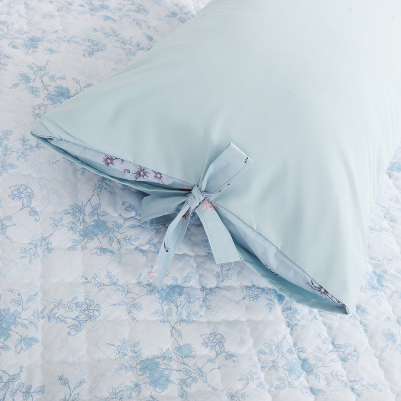 Floral Harmony Quilted Bedspread