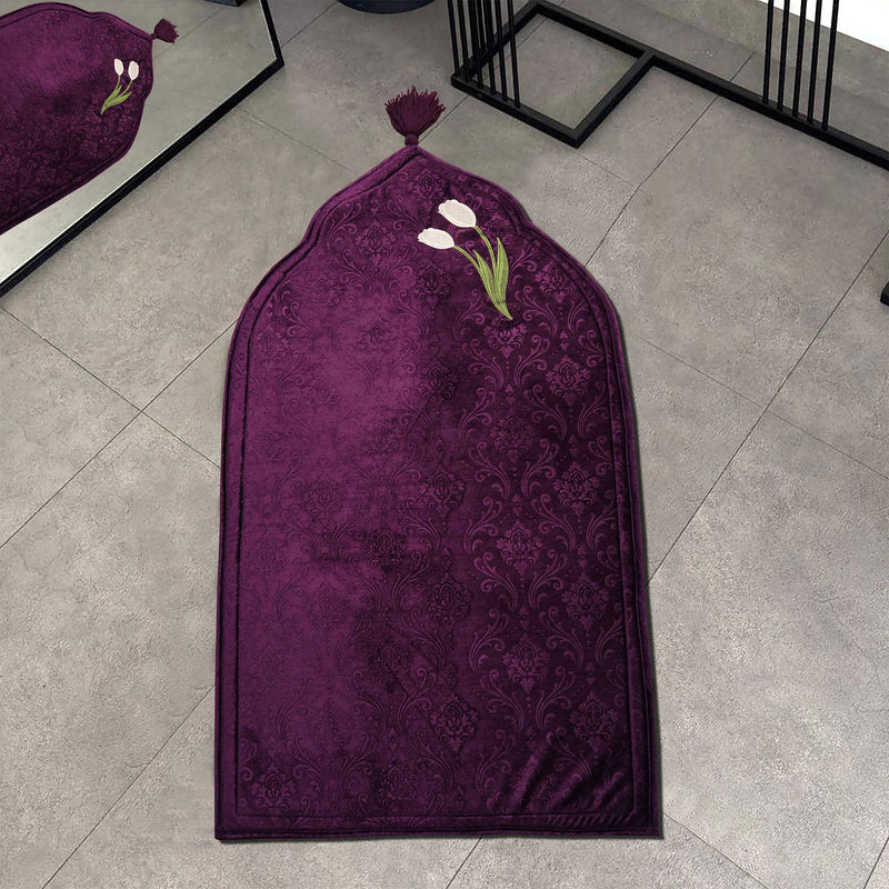 Noor Al-Sujud Embroidered Prayer Mat/Jaye Namaz