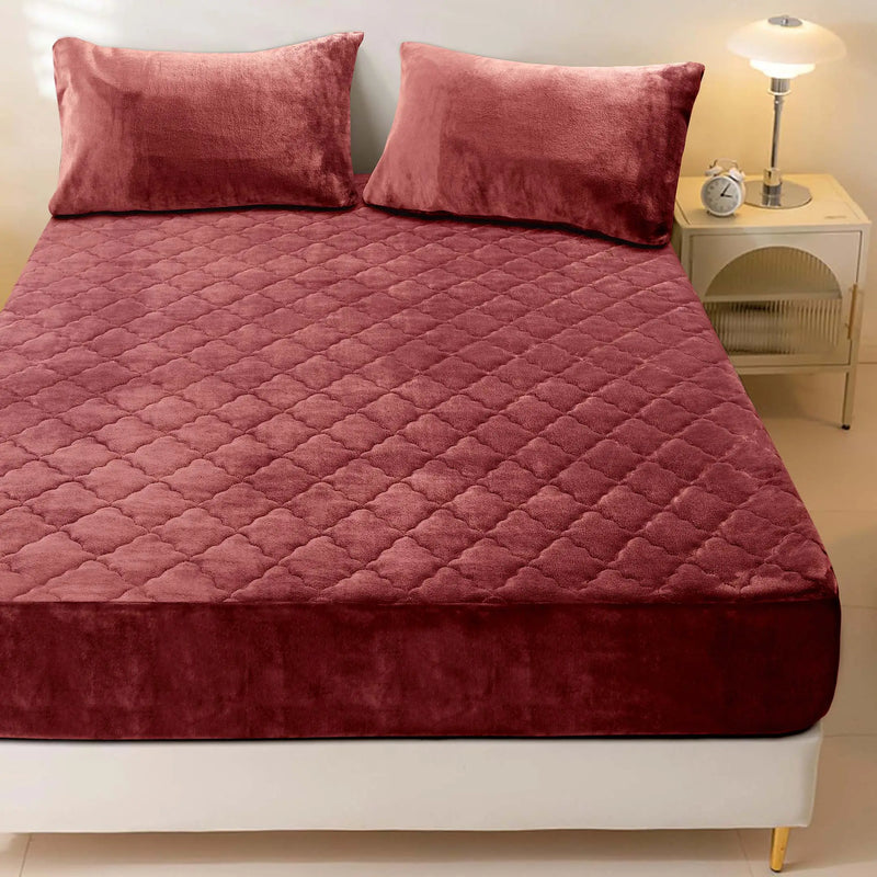 Plush Quilted Fleece Fitted Sheet Burgundy