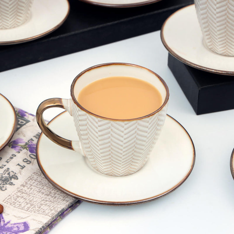 Scallop Gold Rim Chevron Ceramic Cup Set 12 Pcs
