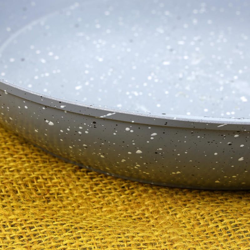 Universal No Fumes Grey Non-Stick Frying Pan