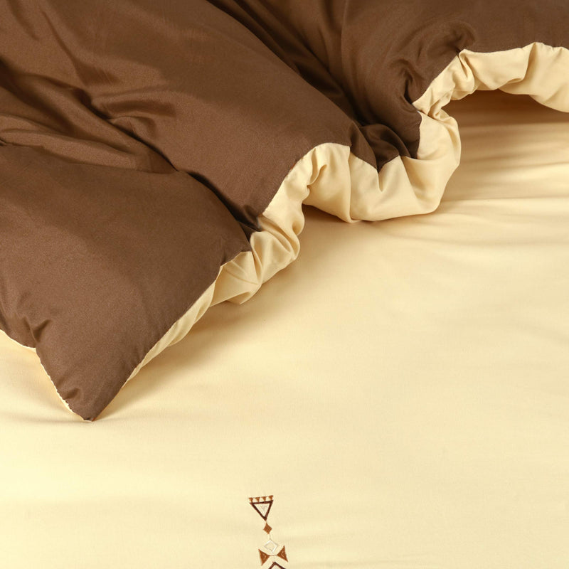 Mocha Horizon Embroidered Summer Duvet Set