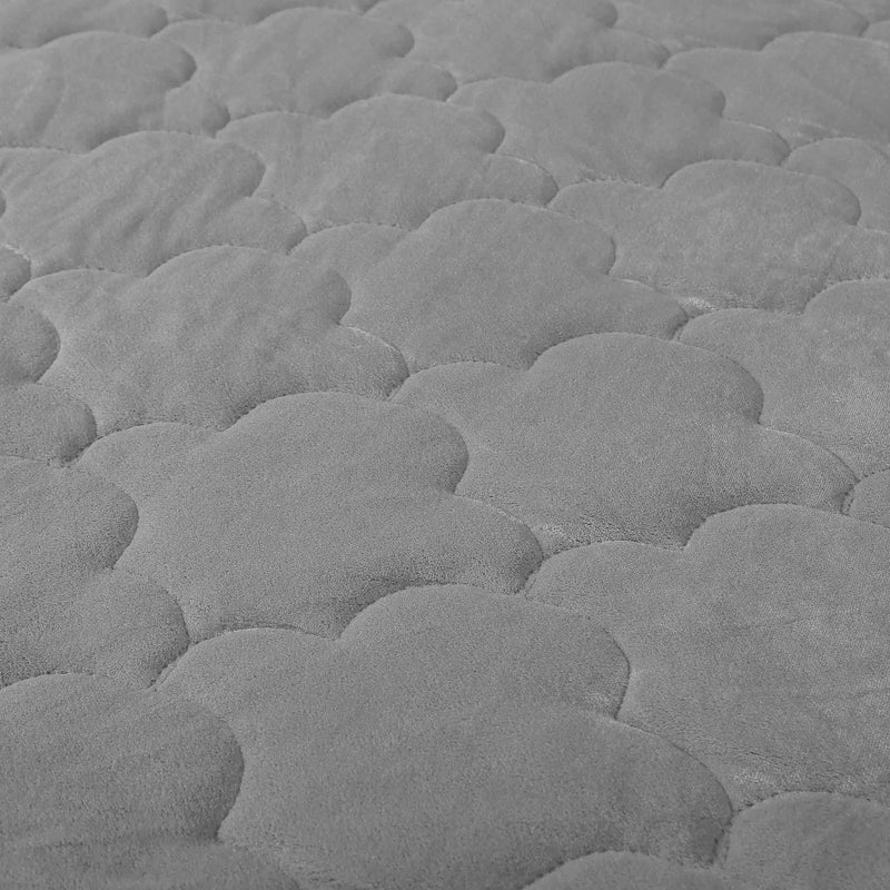 Plush Quilted Fleece Fitted Sheet
