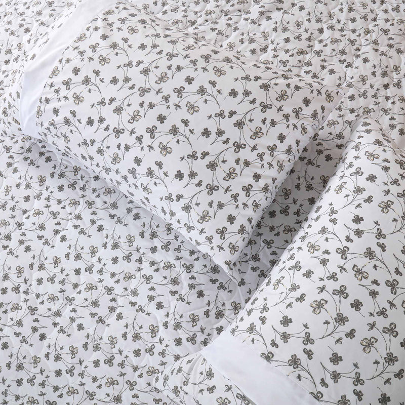 Antique Blossoms Quilted Fitted Sheet