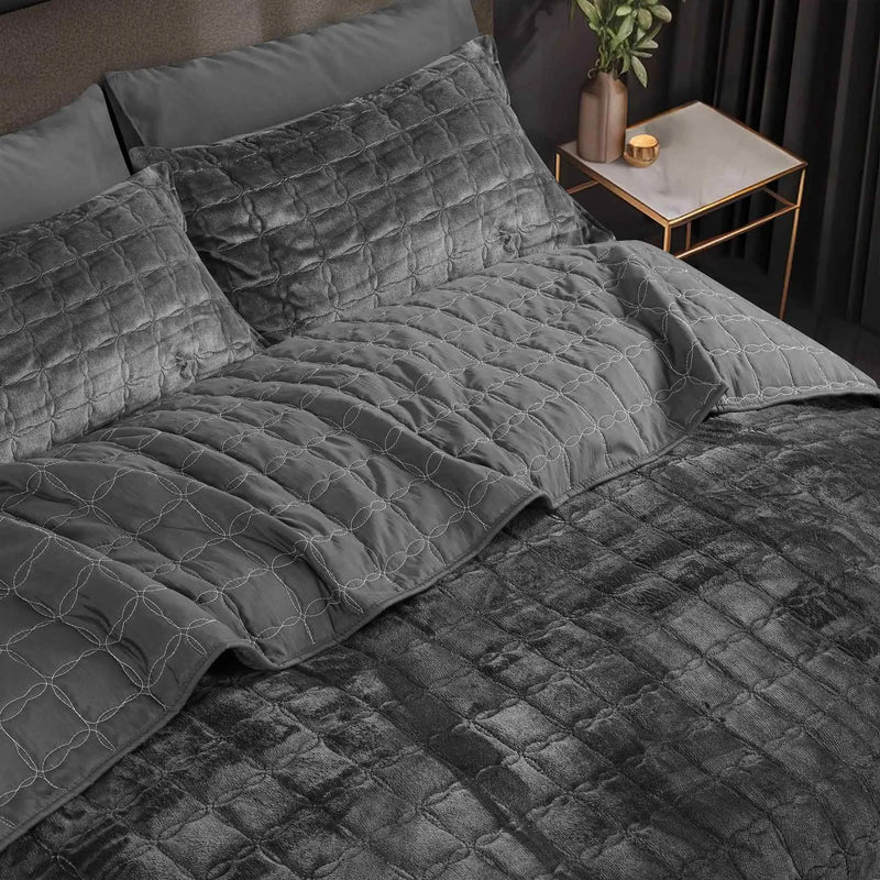 Luxury Quilted Fleece 6pc Bedding Set-Grey