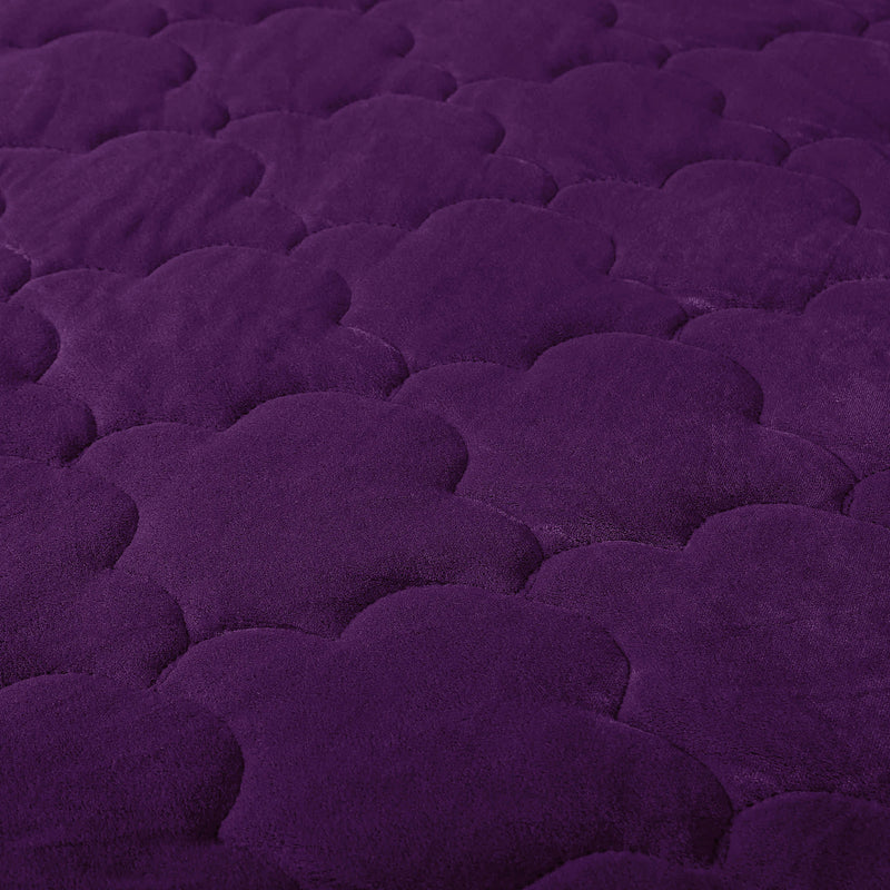 Plush Quilted Fleece Fitted Sheet