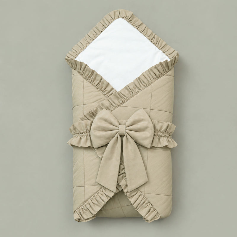 Premium Ruffle 2-in-1 Carry Nest and Wrapping Sheet
