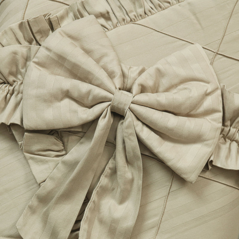 Premium Ruffle 2-in-1 Carry Nest and Wrapping Sheet