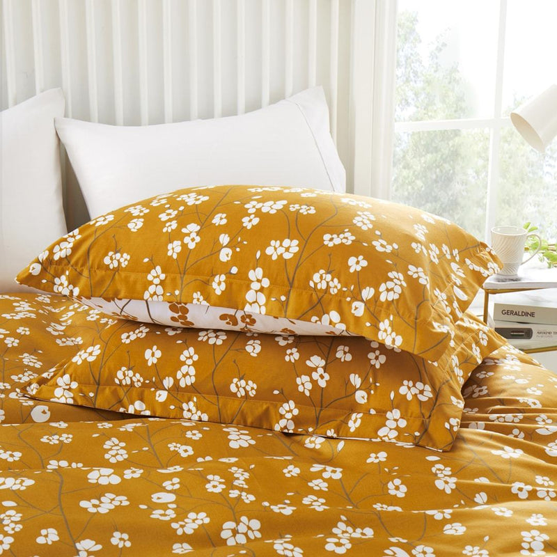 Microfiber Duvet Cover with Pillow Cases Ochre Florets
